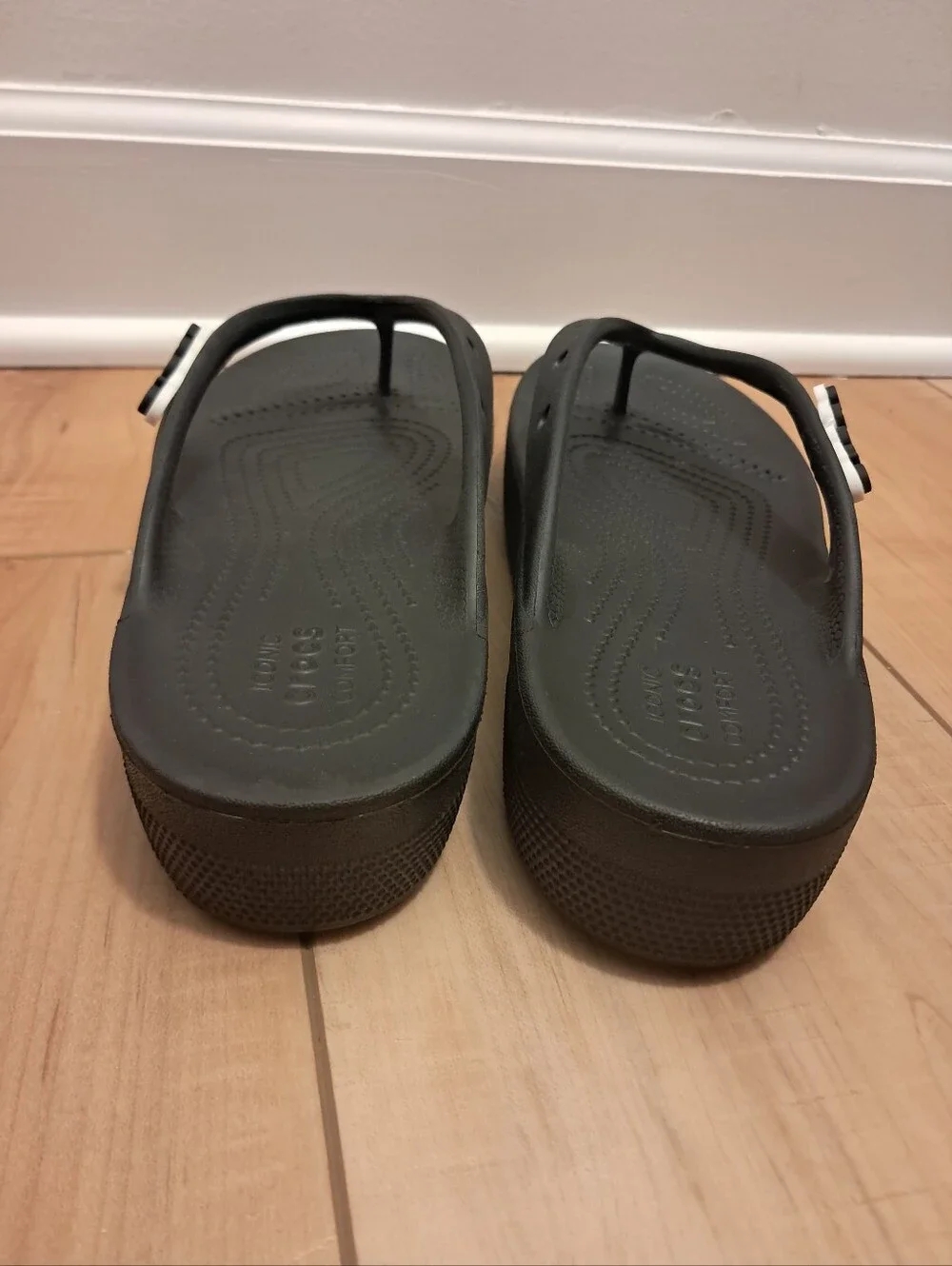 Crocs Flip Flops Women's 9 Black Getaway Platform Comfort Summer Vacation